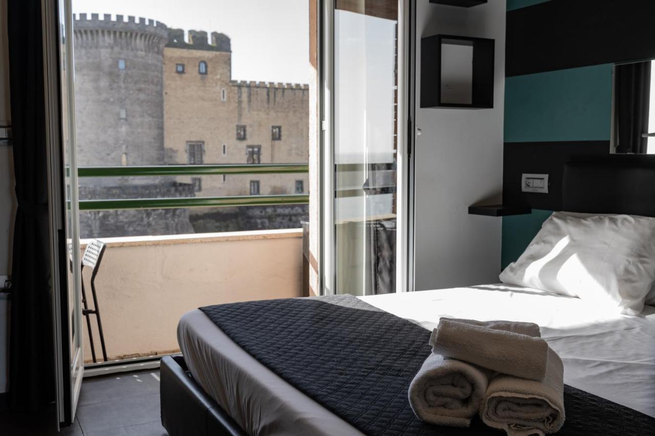 Bed and Breakfast Covo Degli Angioini Napoli Esterno foto