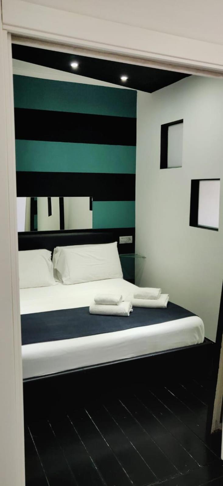 Bed and Breakfast Covo Degli Angioini Napoli Esterno foto