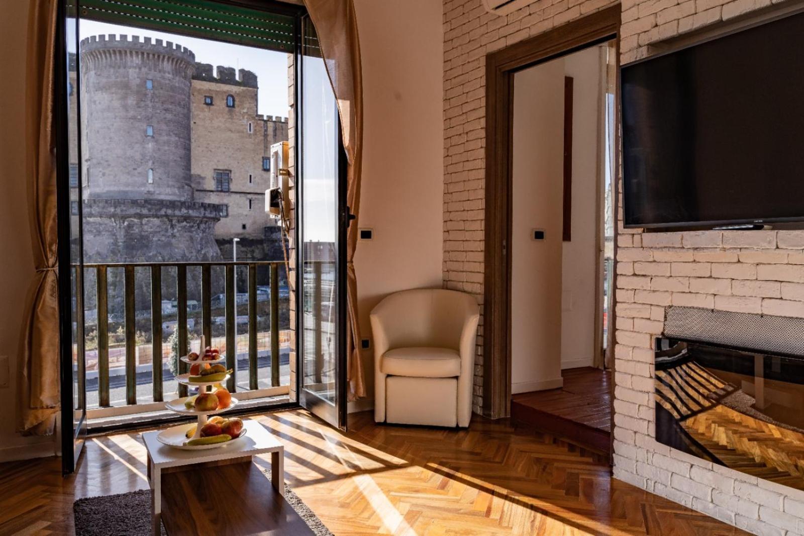Bed and Breakfast Covo Degli Angioini Napoli Esterno foto